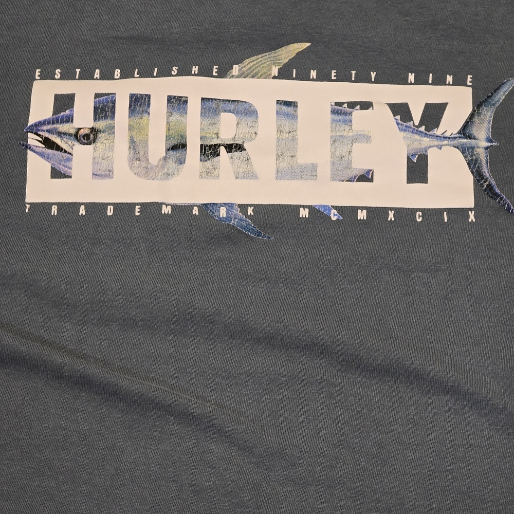 Hurley Men's XL, Greyish Blue Graphic T-shirt w/ Fish Logo: Surf Grunge Casual